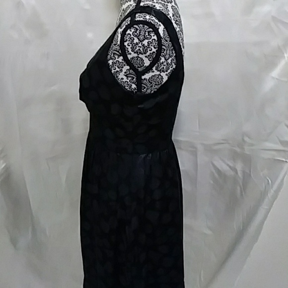 White House Black Market Silk Dress - Picture 3 of 8